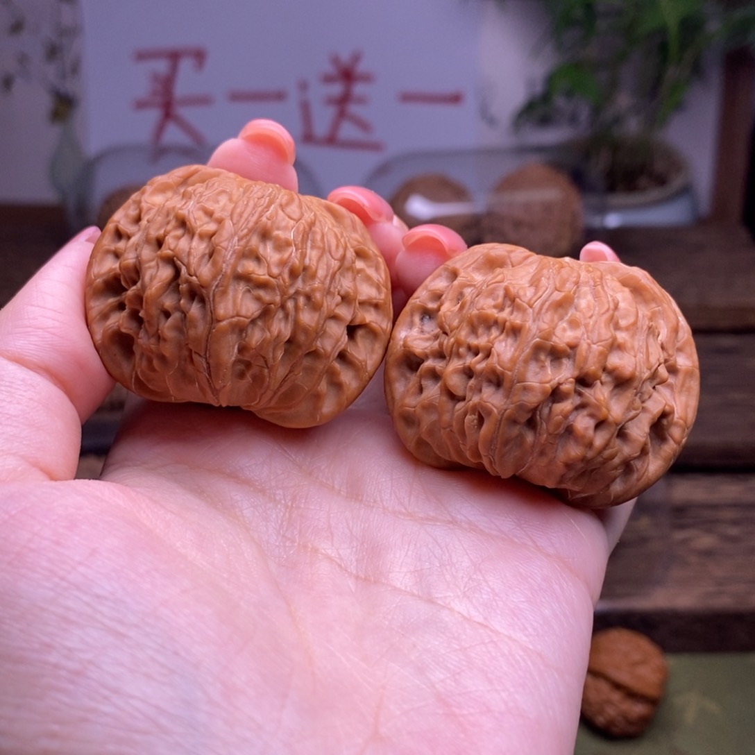 文玩核桃吊坠全品43尺山地蝙蝠磨盘