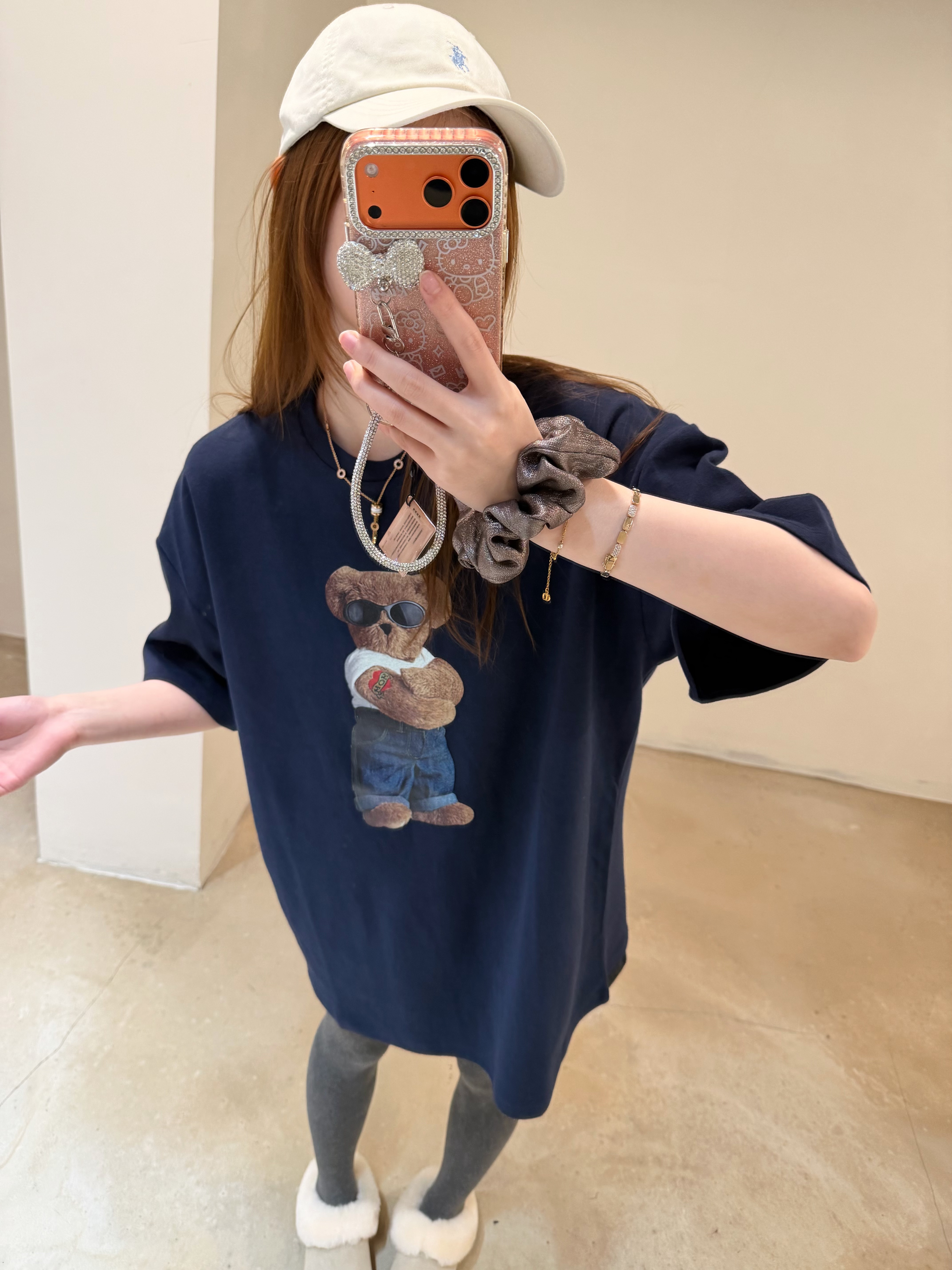 IU INC 宽松大板小熊印花T恤