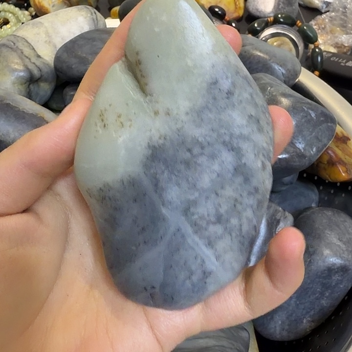 用***6和田玉未镶嵌挂件