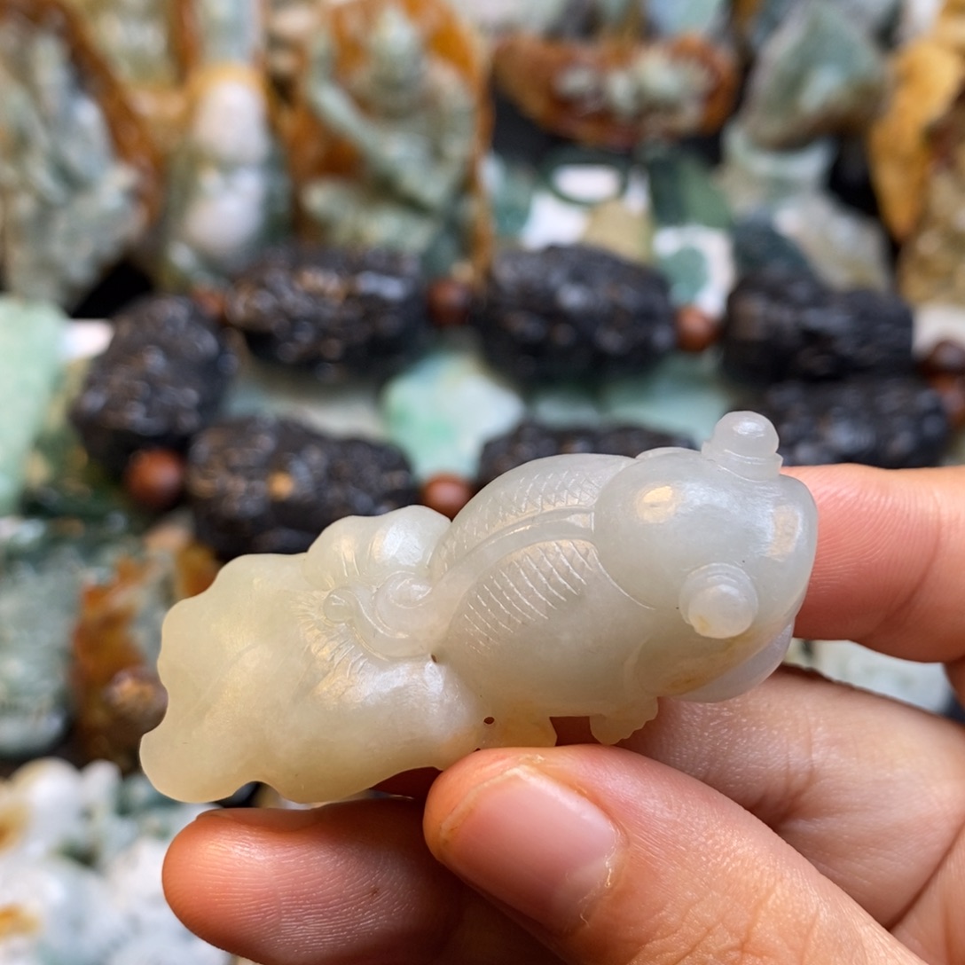 定制翡翠未镶嵌特色57