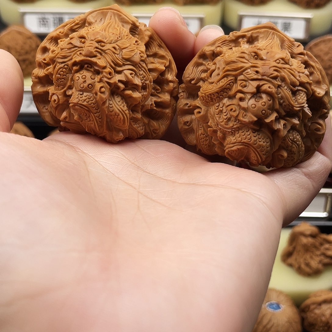 文玩核桃把件@*尘龙凤雕刻