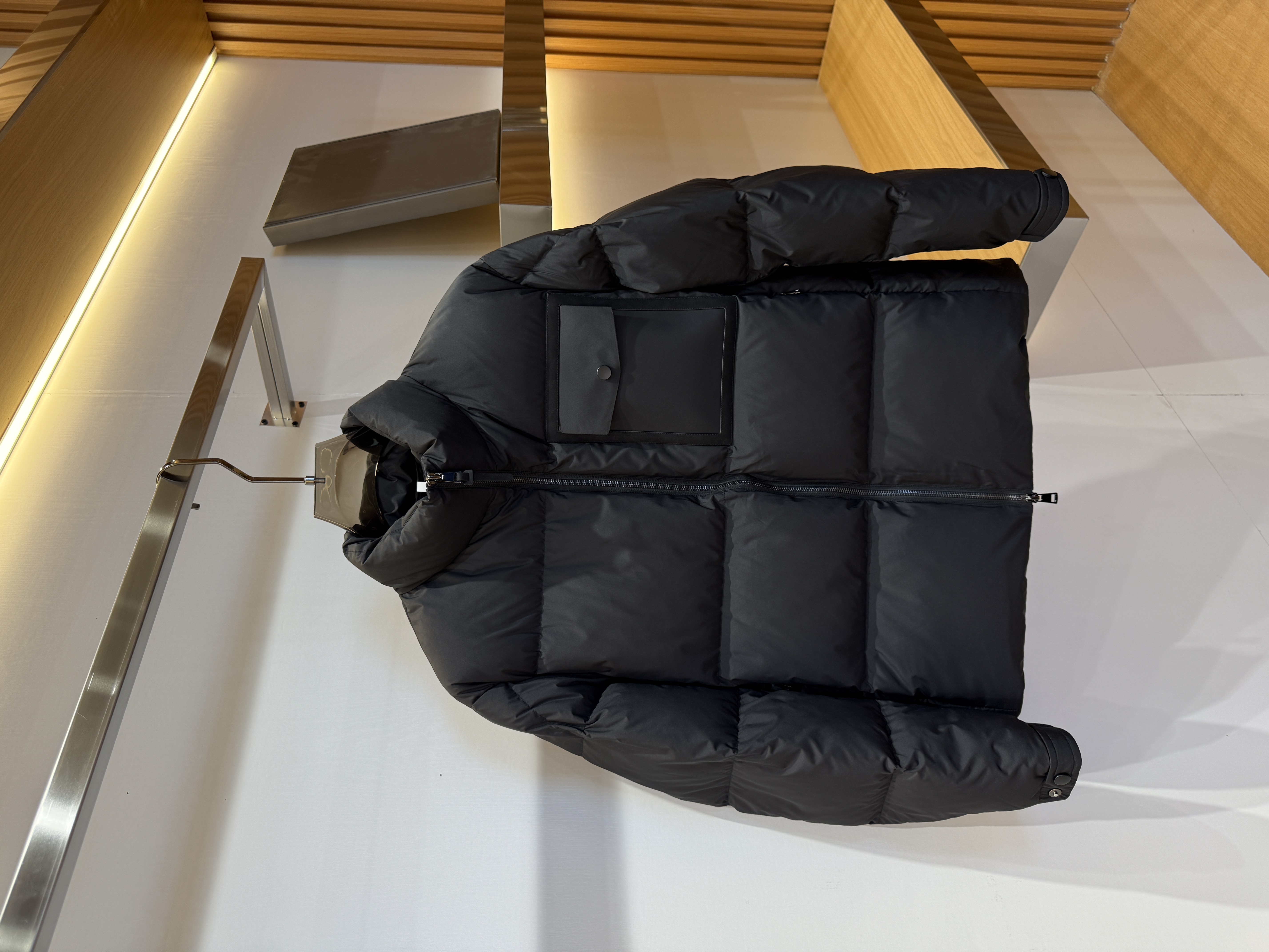 【嵿奢保暖】冬 Moc系90白鸭绒方形绗缝立领羽绒服外套男款
