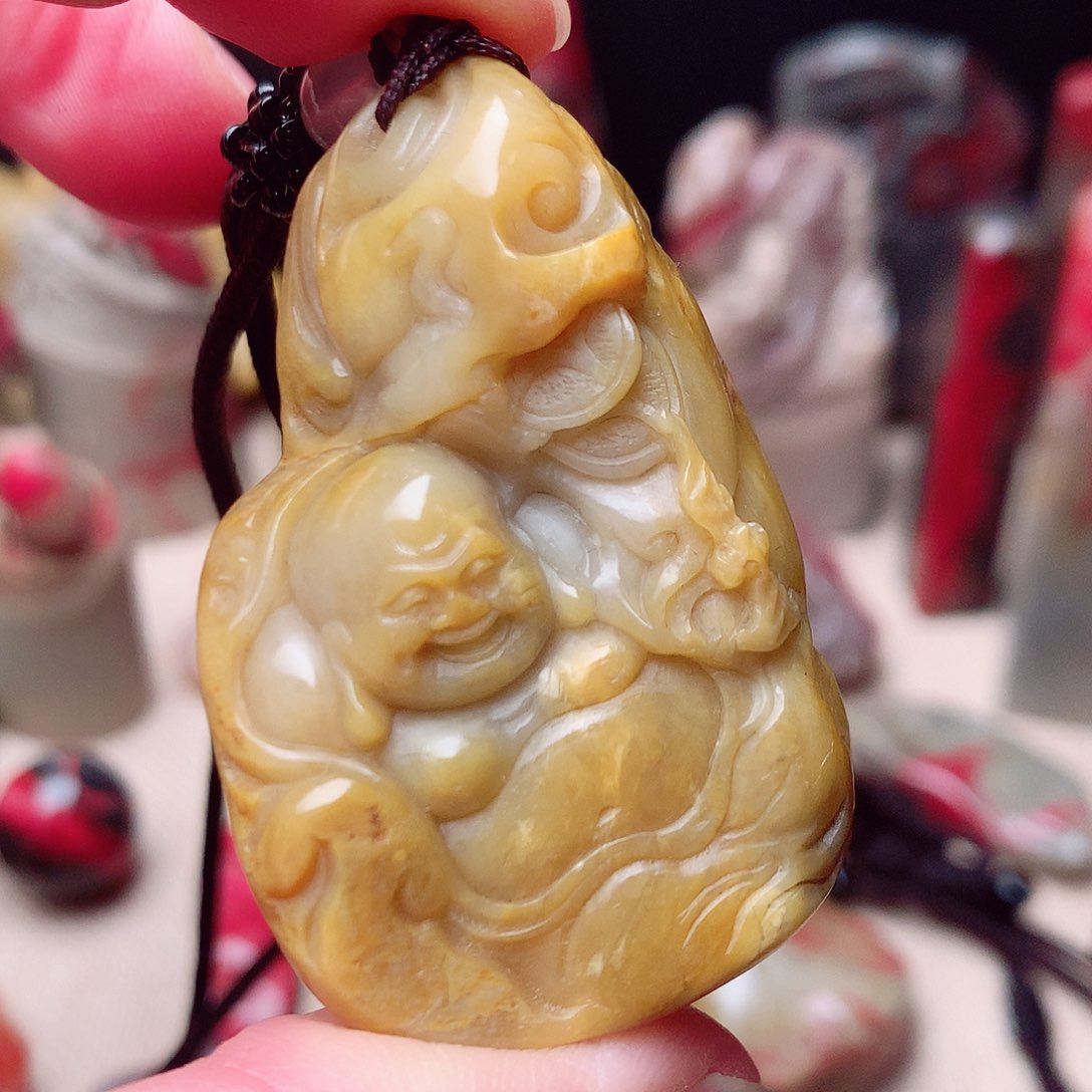 昌化石田黄石精品弥勒挂件