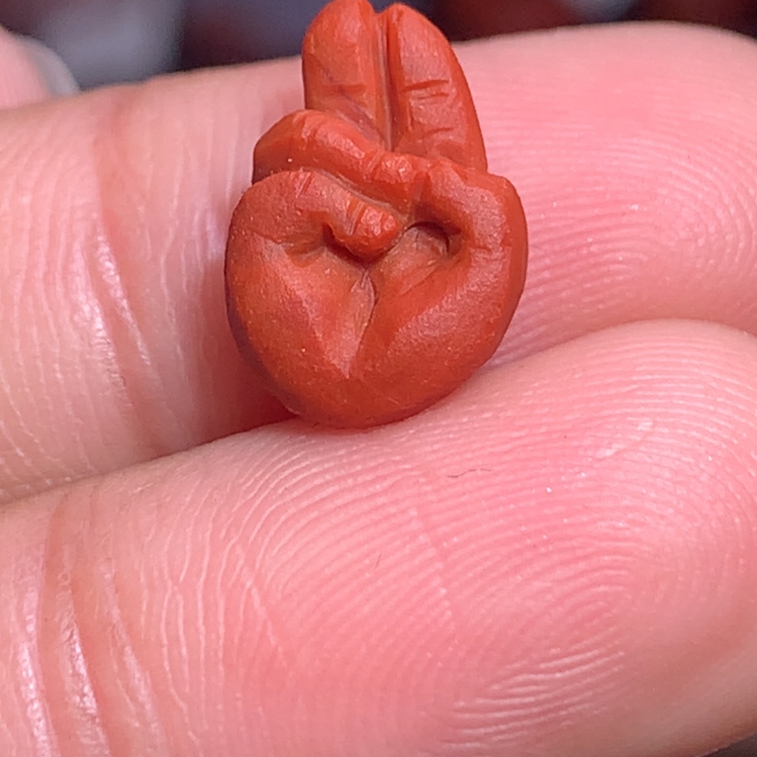 南红玛瑙未镶嵌珠宝半成品包浆耶