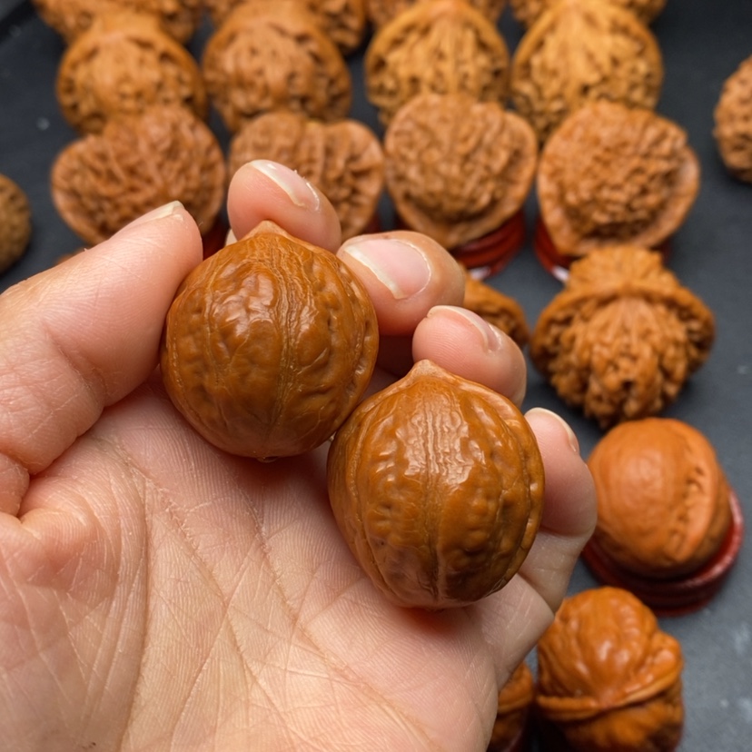 【闪购商品】文玩核桃把件蜜枣