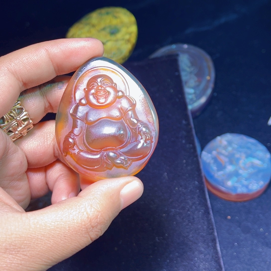 琥珀裸石未镶嵌琥珀