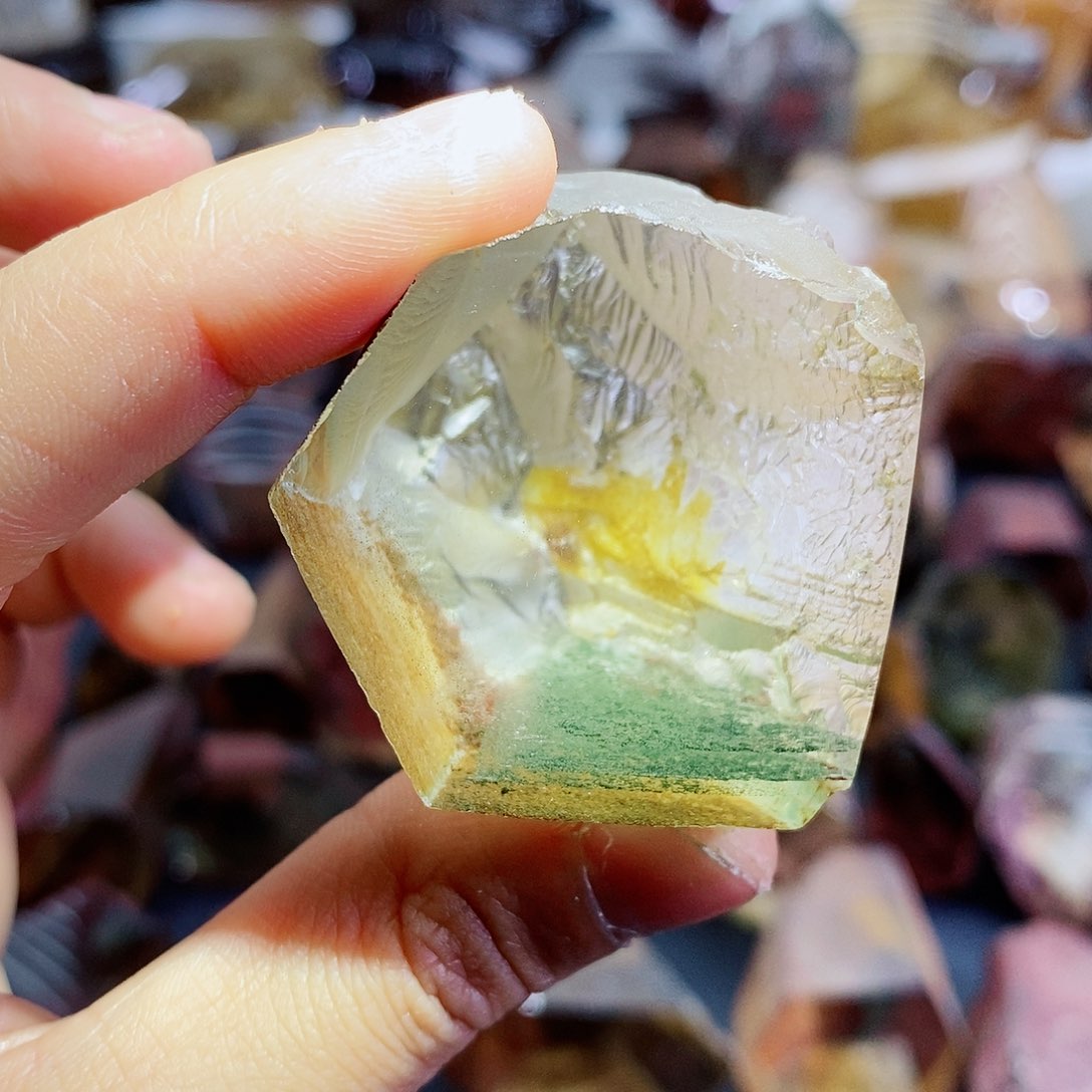 【闪购商品】水晶车挂未镶嵌梵****葵天然水晶原石