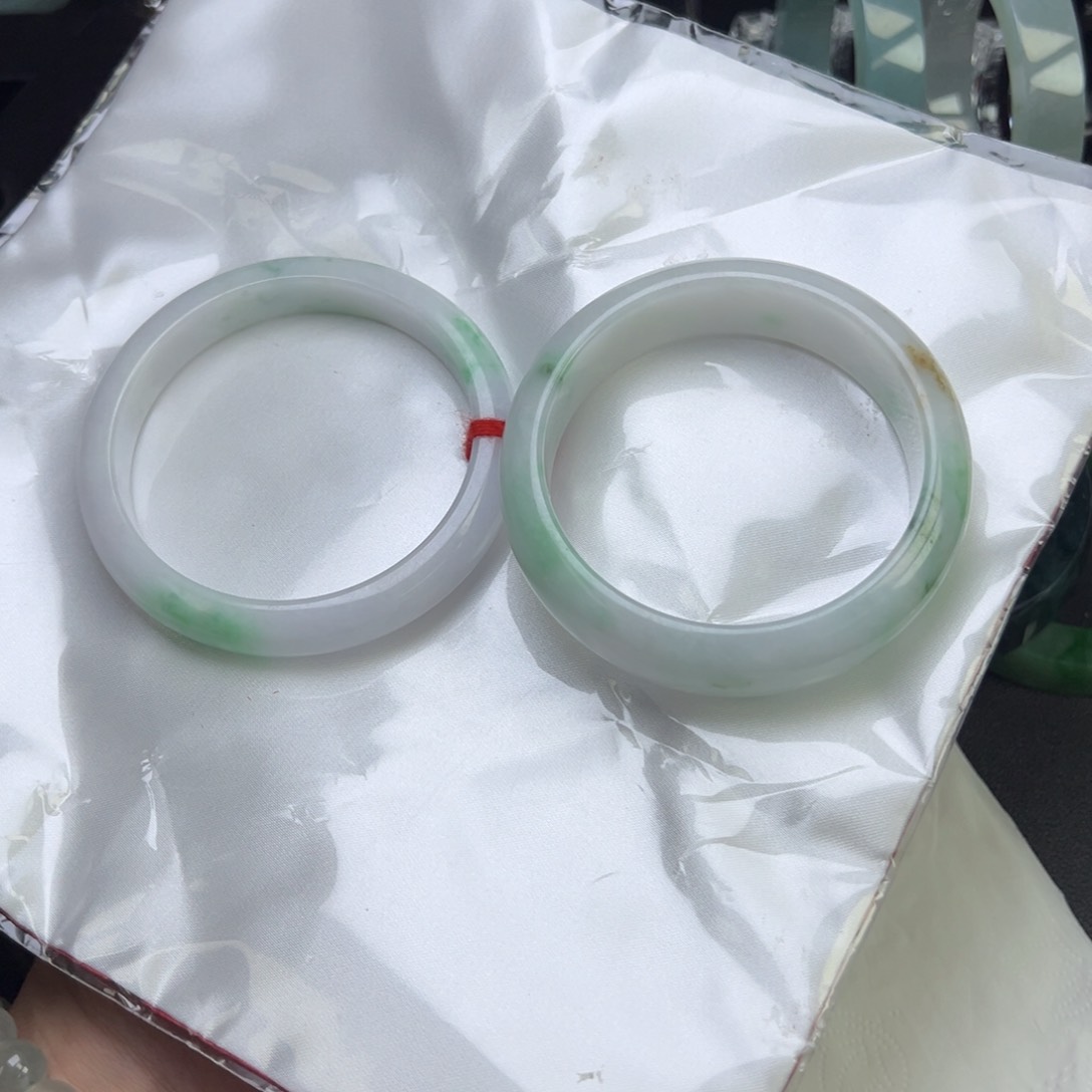 未镶嵌手镯翡翠翡翠