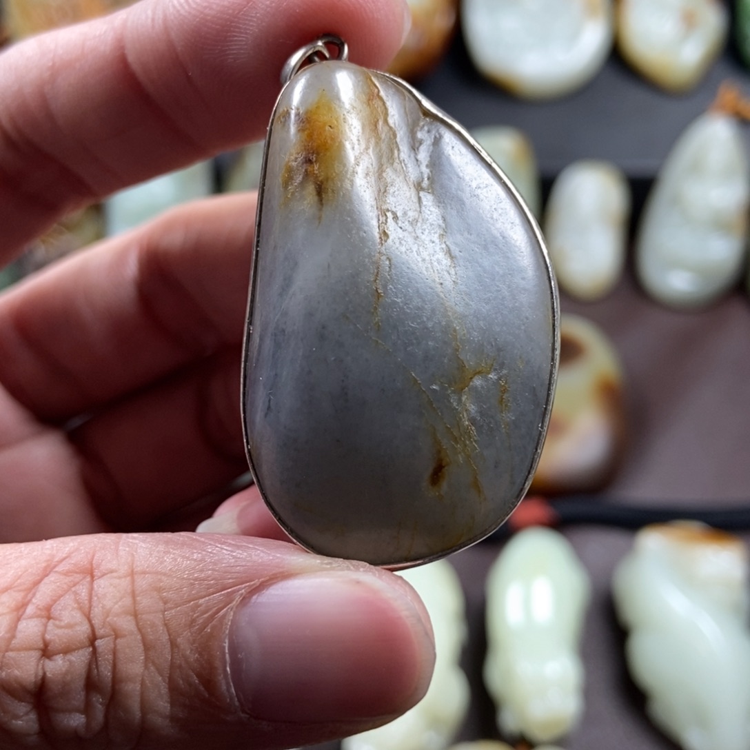 和田玉挂件未镶嵌