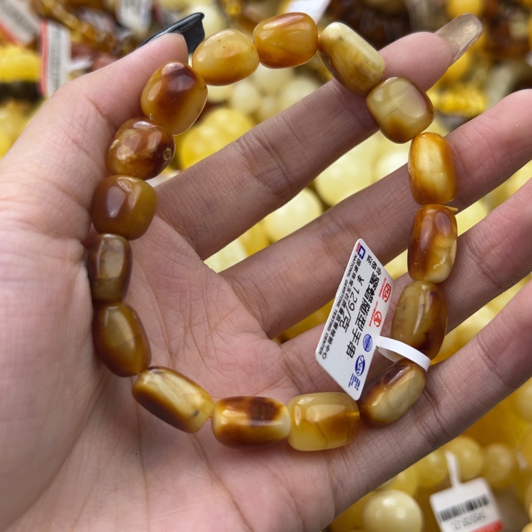 琥珀珠宝奇石未镶嵌