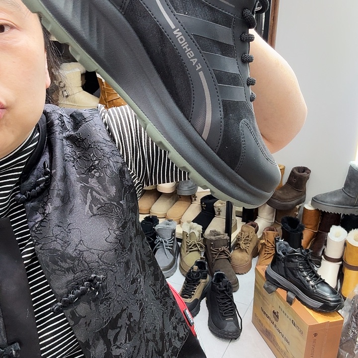 大****羊剖层皮革242655-15黑40000000