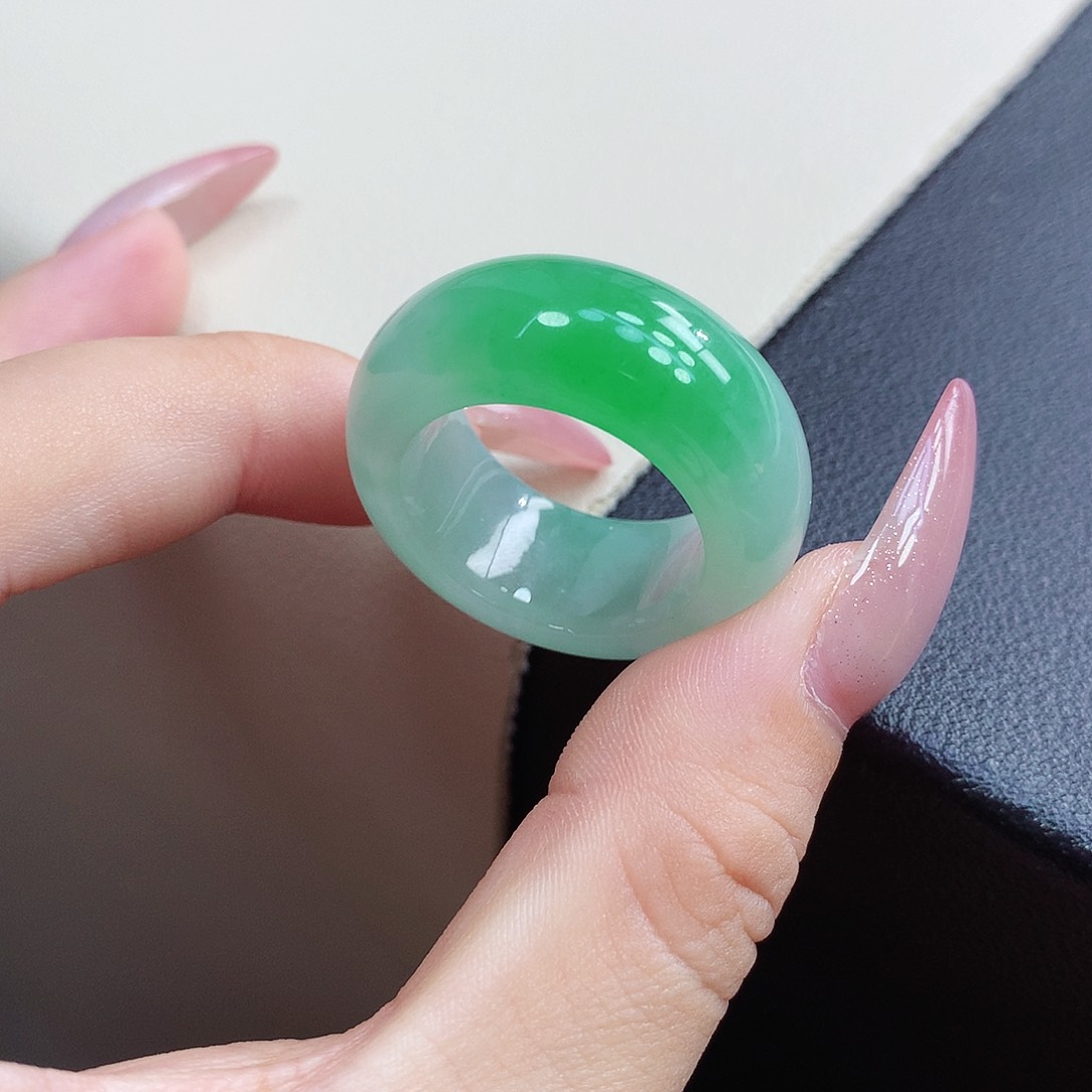 翡翠戒指未镶嵌22-23号