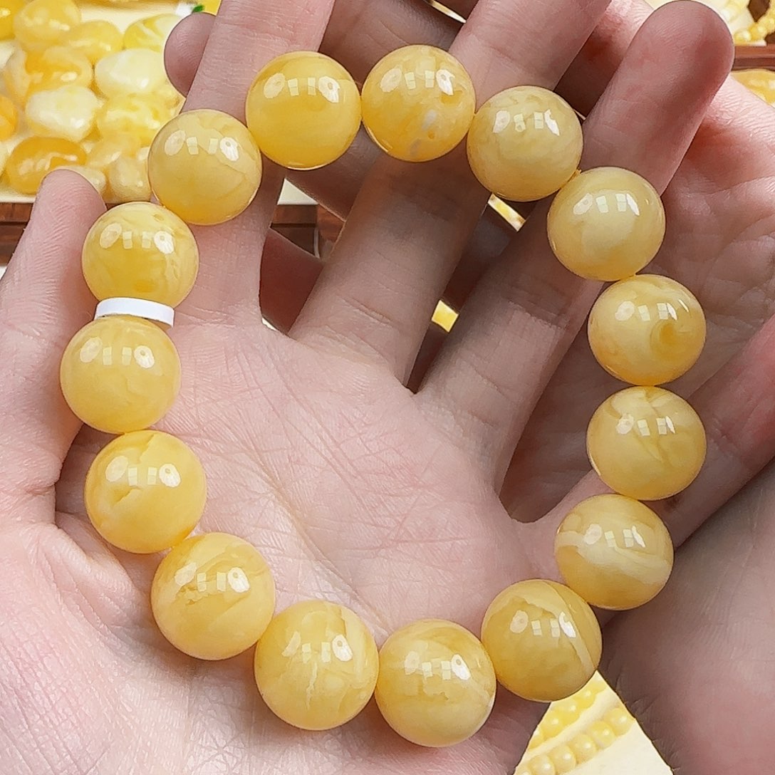 未镶嵌蜜蜡珠宝奇石