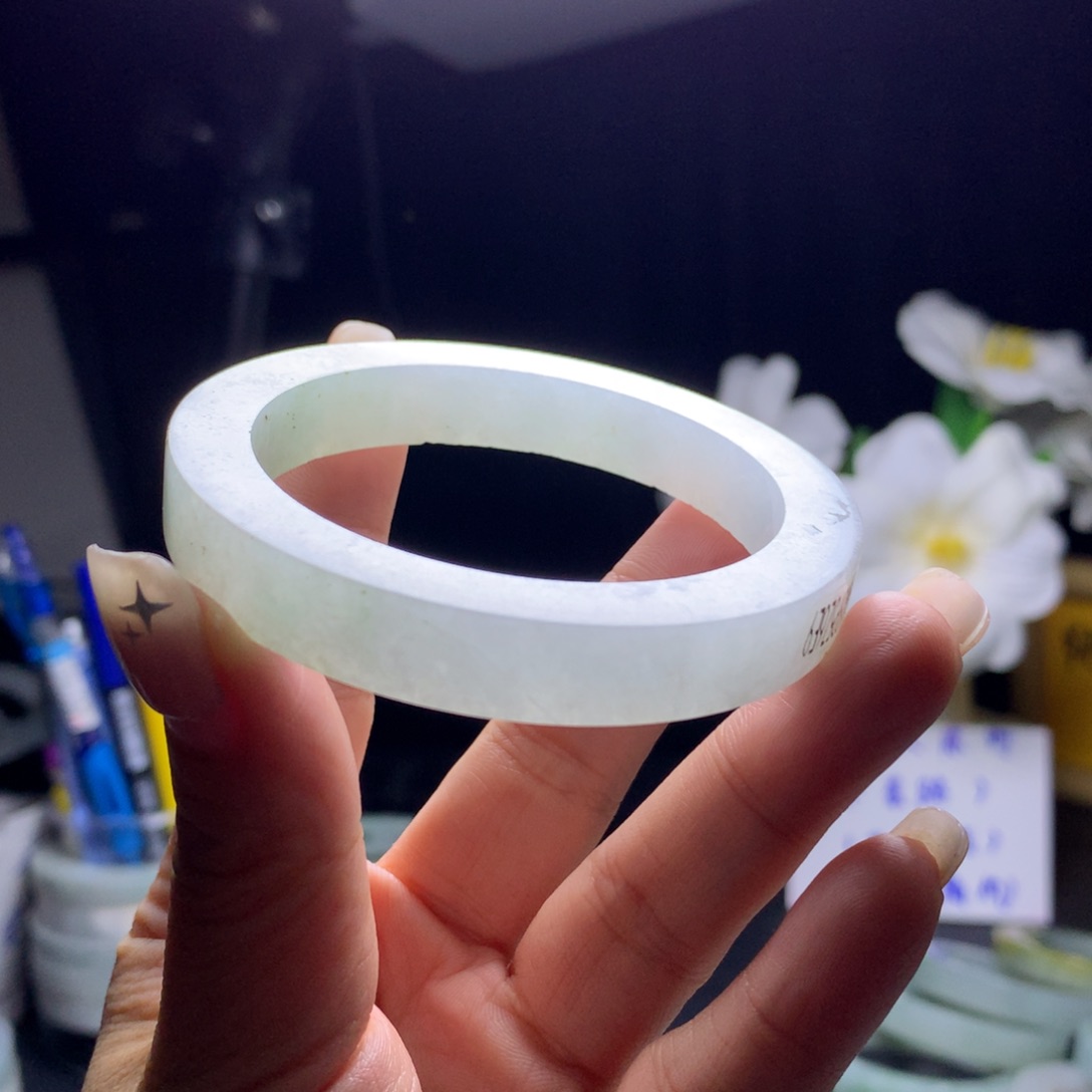 定制翡翠未镶嵌翡翠定制54_55