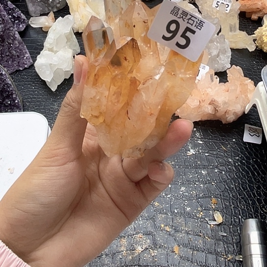 水晶未镶嵌大型摆件（非配饰）