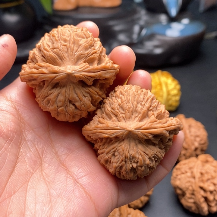 把件文玩核桃馒头南疆44尺