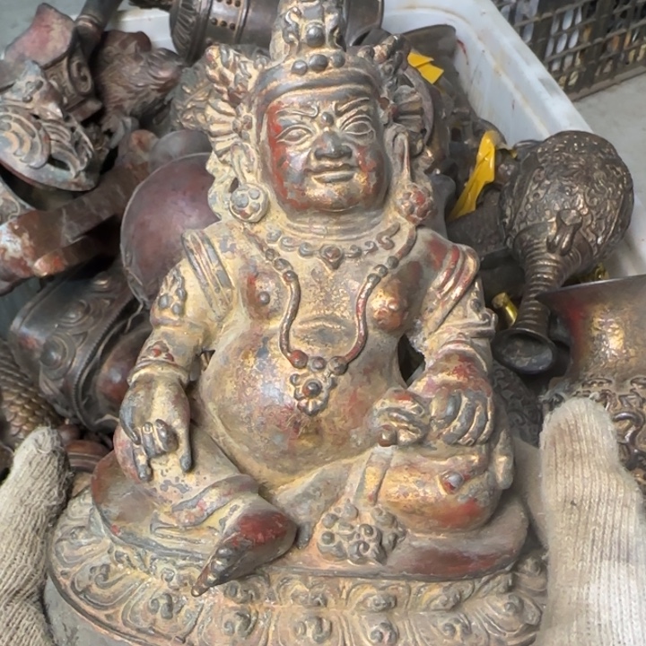 ∽***杰黄财神造型铜材质二百六