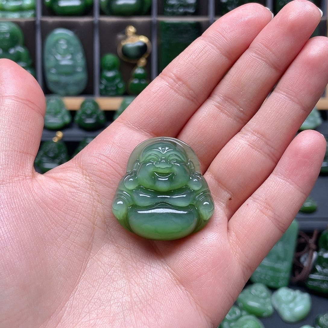 颈饰未镶嵌和田玉老****张