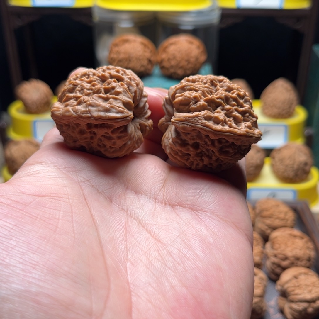 把件文玩核桃逐鹿对龟拉丝凹底丑疆