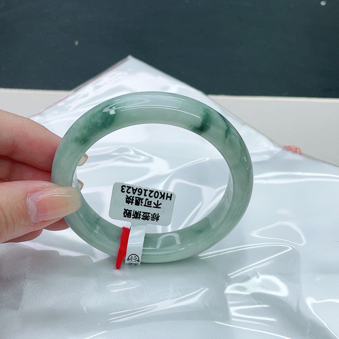 翡翠手镯未镶嵌正57.5