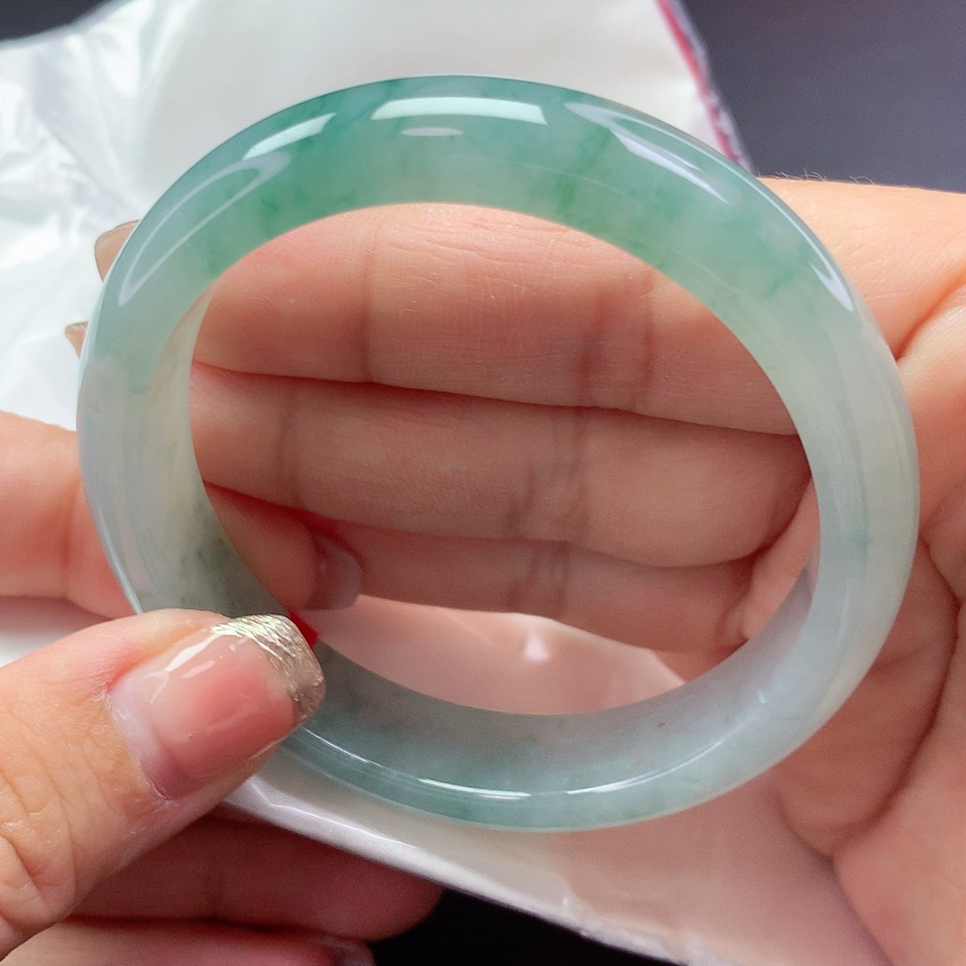 【闪购商品】翡翠手镯未镶嵌a 163381