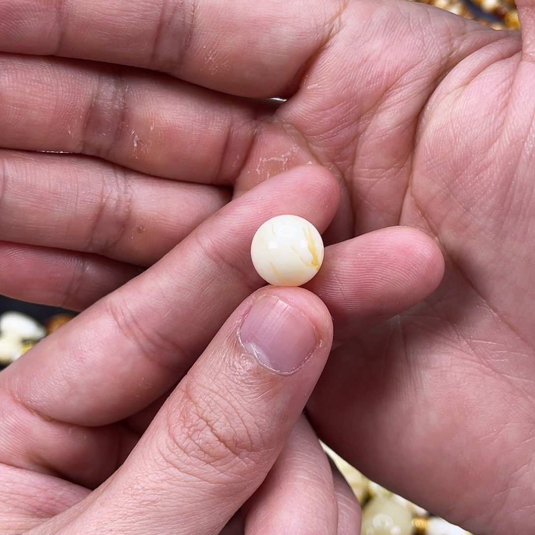 琥珀裸石未镶嵌远*12毫米