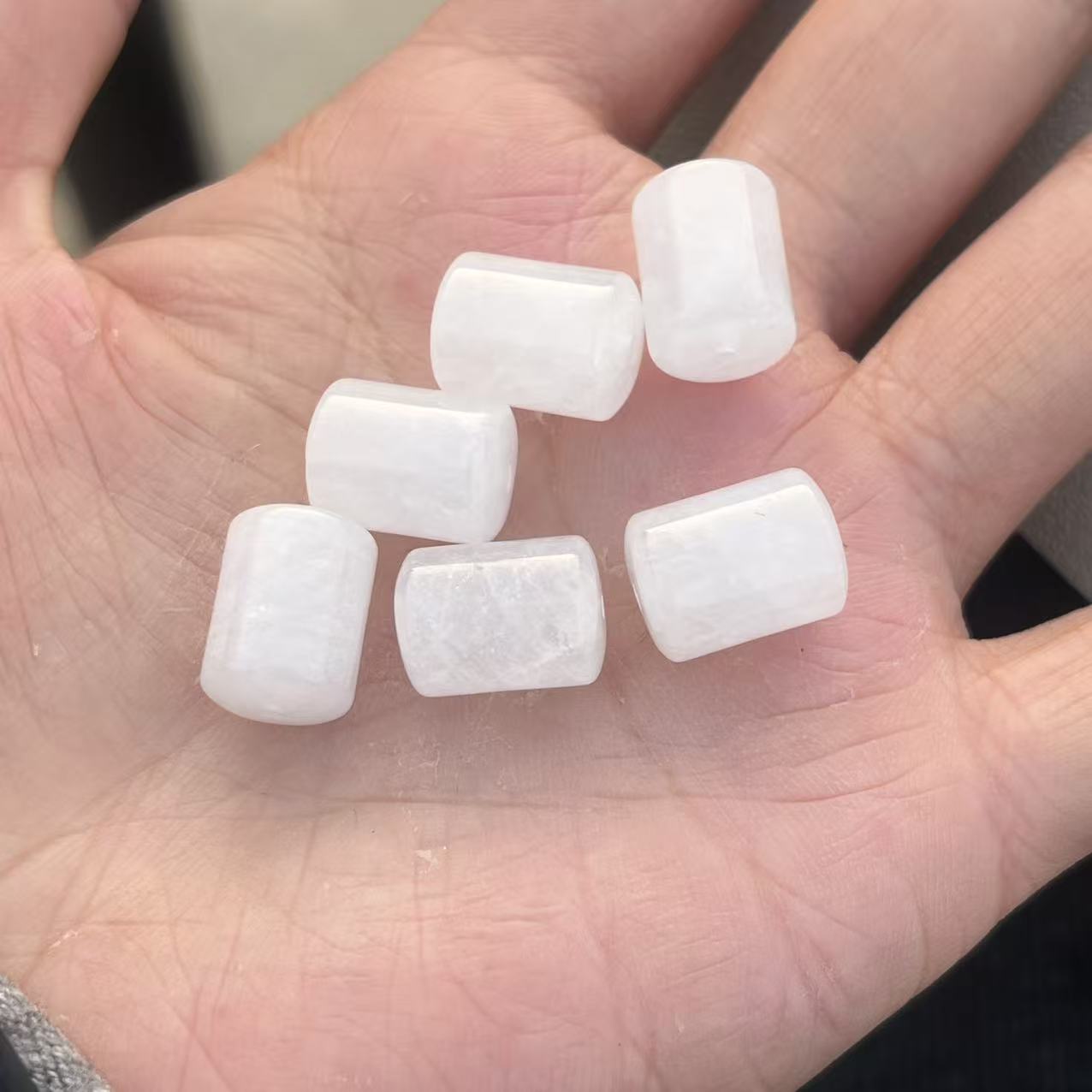 【梵东甄选】A144-天然白幽桶珠水晶单株DIY-多样性发其一