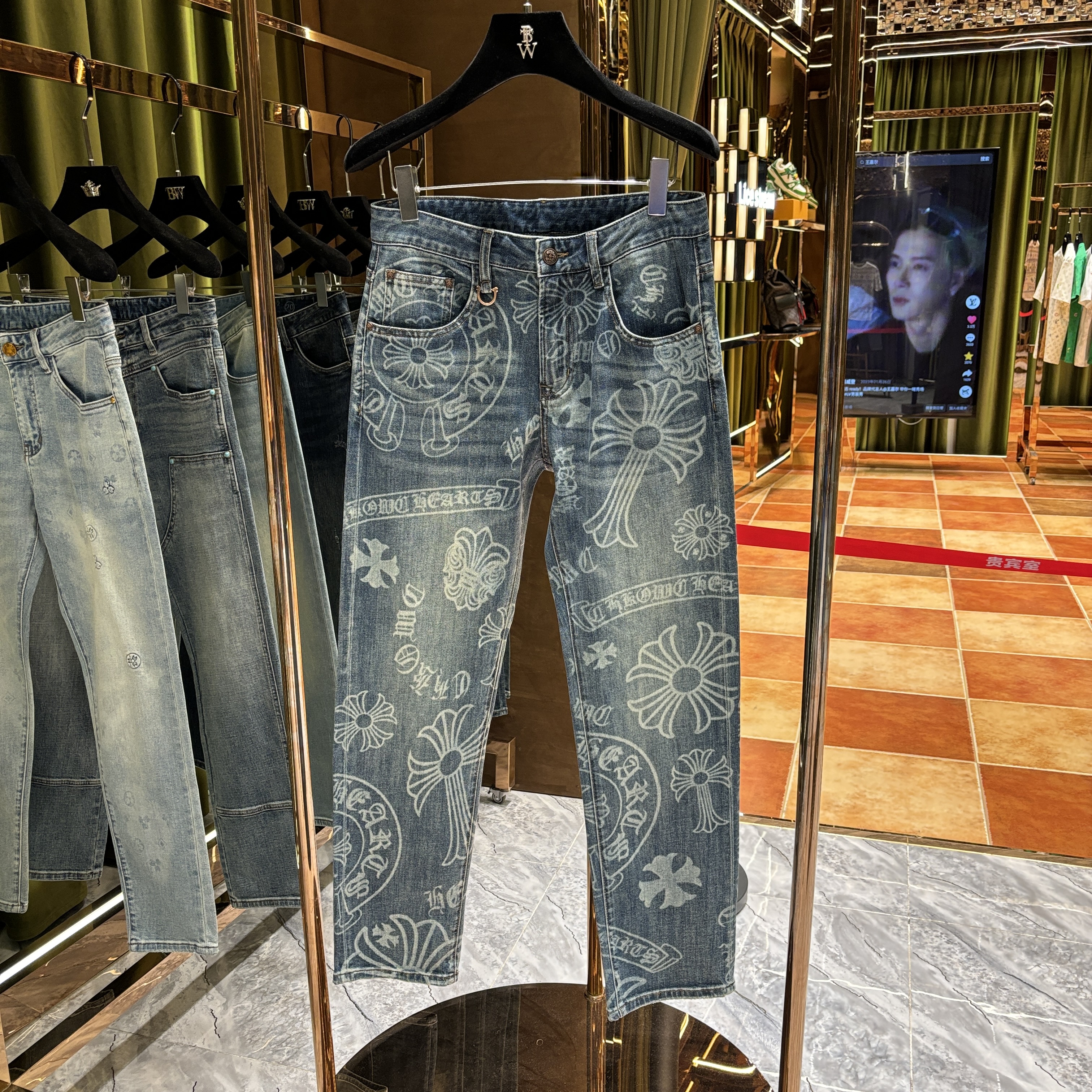 AW-HY【新款牛仔裤】2025春季新品 轻奢时尚百搭牛仔裤77066