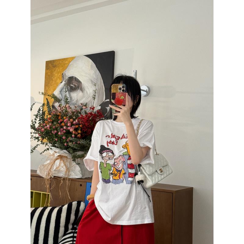 怪诞一家人圆领T恤J25DX137