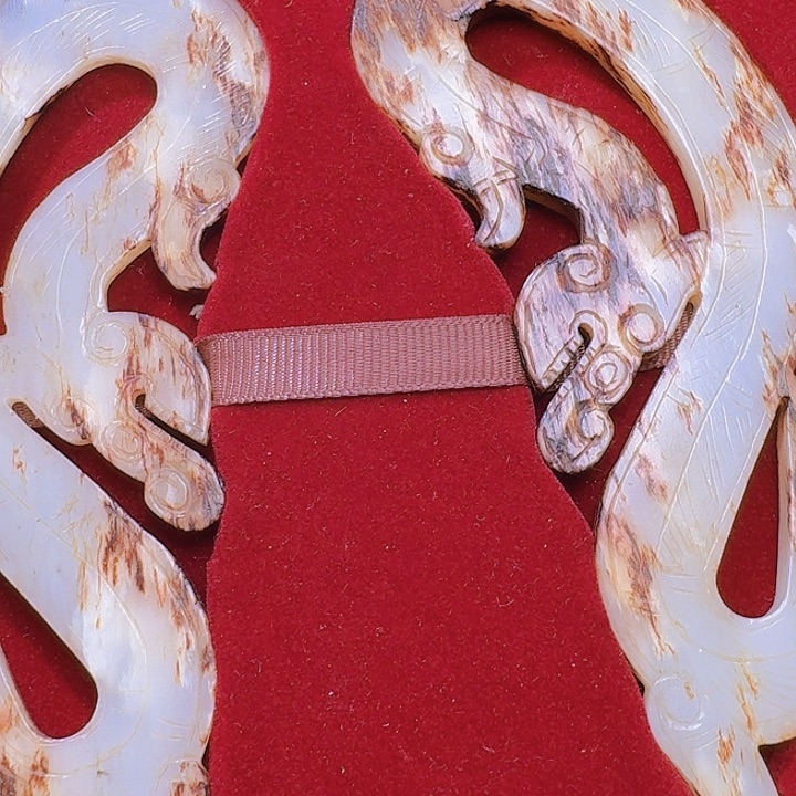 和田玉（糖玉）未镶嵌颈饰小*儿