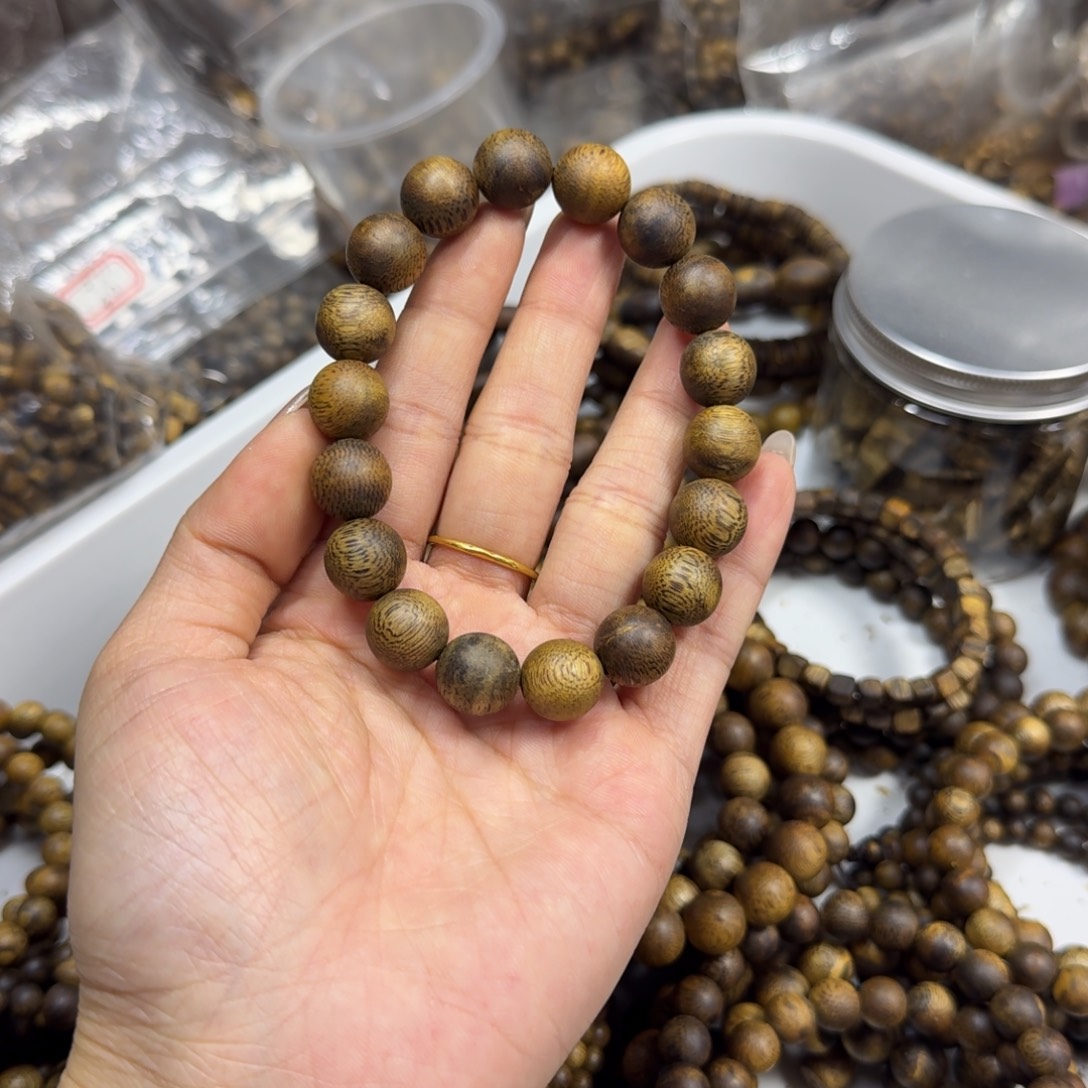 冠***制沉香碎屑沉香沉香奇楠卡1.2规格11克➕