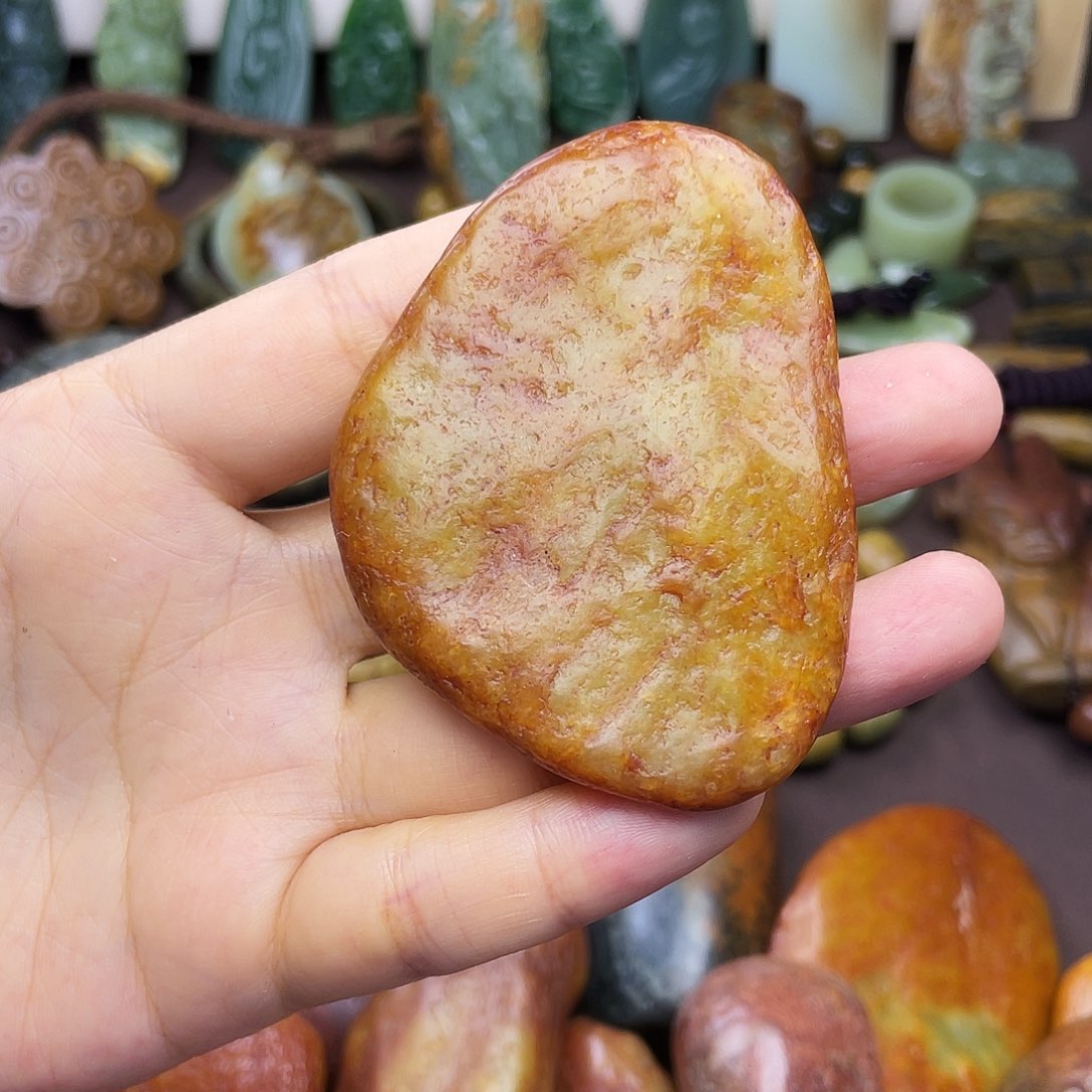 岫岩河磨玉（透闪石质玉）未镶嵌颈饰