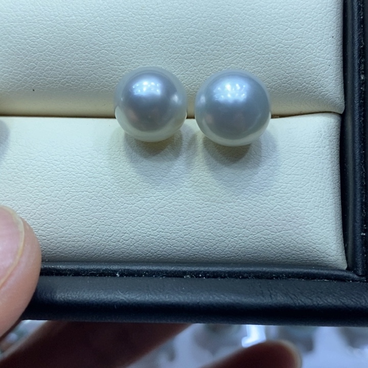 海水珍珠耳饰银S925镶嵌寻****)