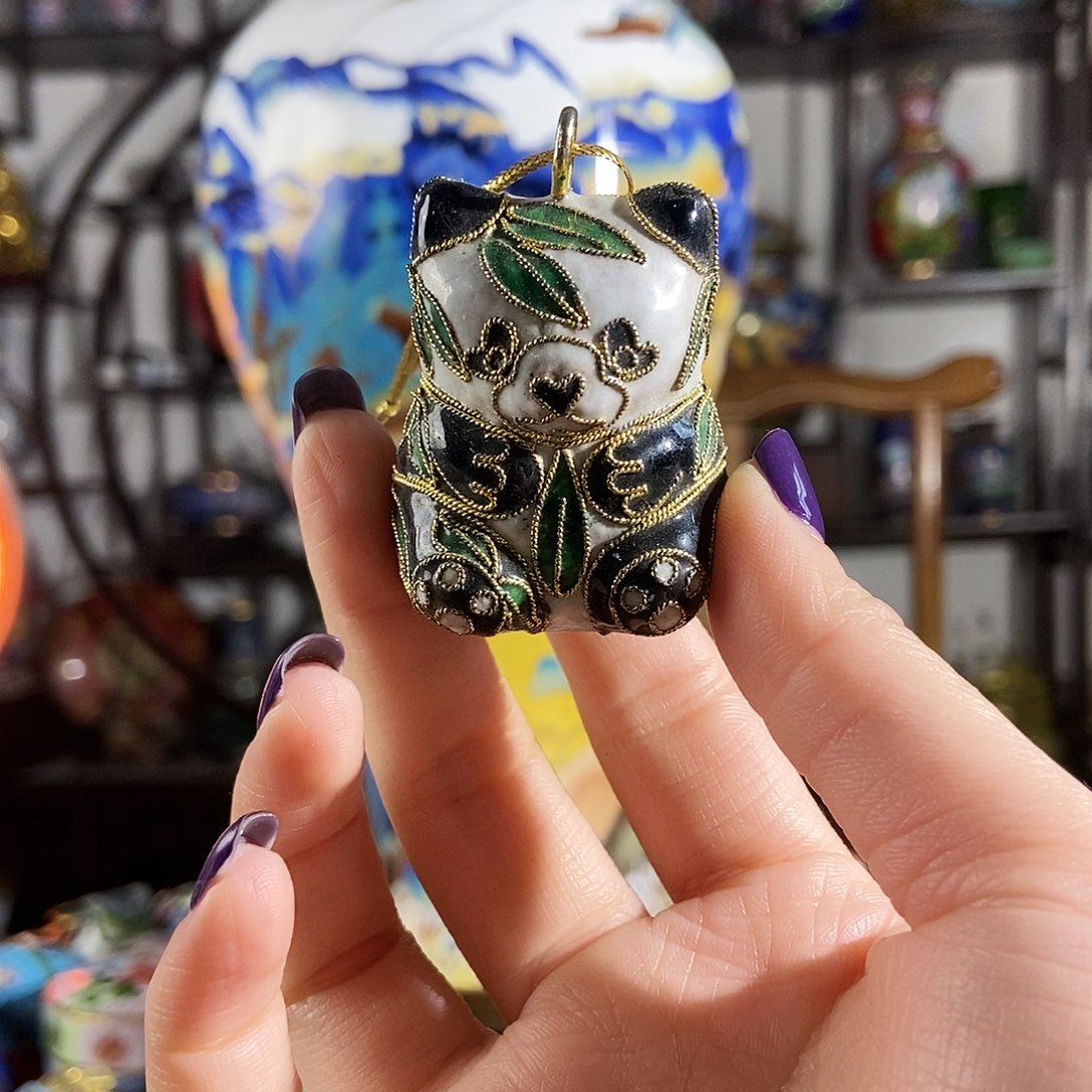 上***诺铜花丝小熊猫吊坠