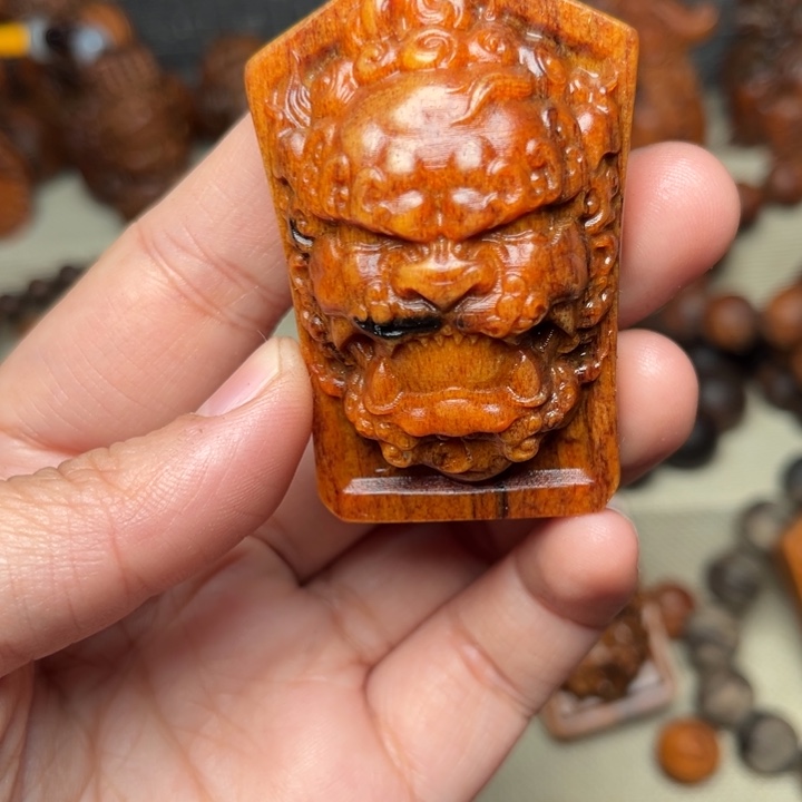 路***贡木手串/手链瑕疵