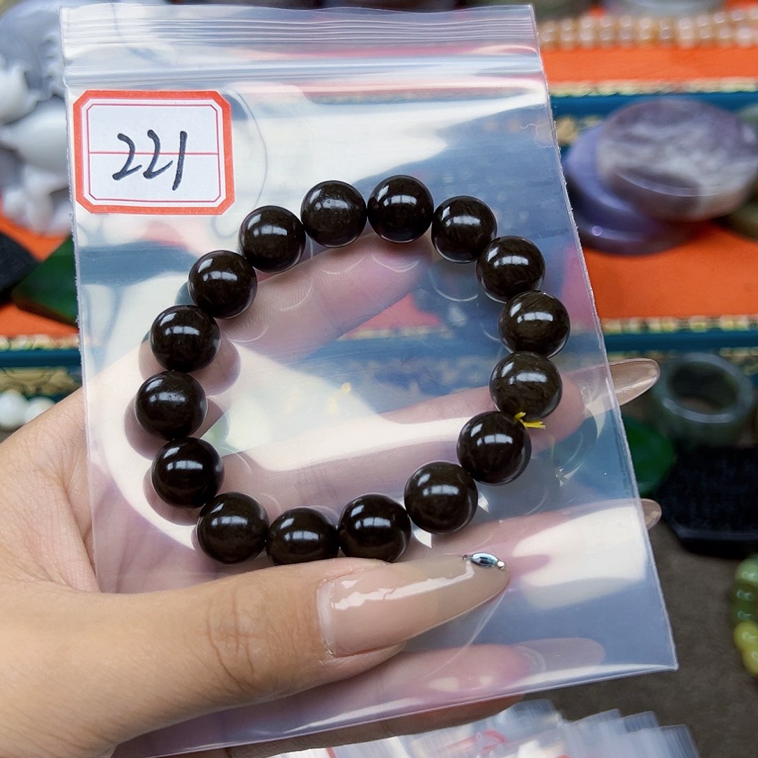 和田玉未镶嵌珠宝半成品