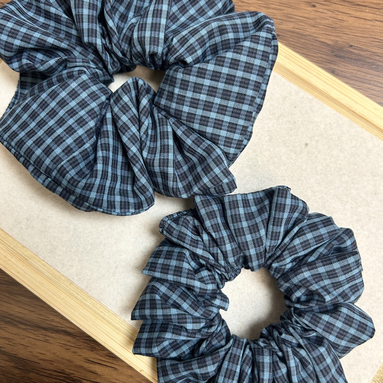 深蓝色格子百褶中长发圈 韩系简约百搭原创设计发绳发饰