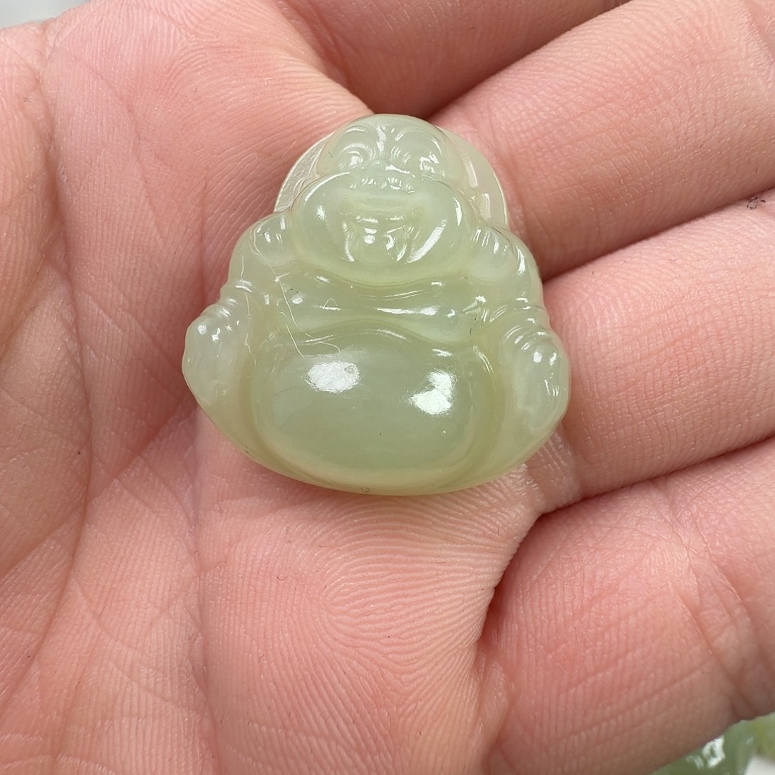 妹***好和田玉未镶嵌颈饰