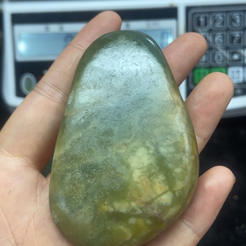 和田玉（糖玉）未镶嵌挂件