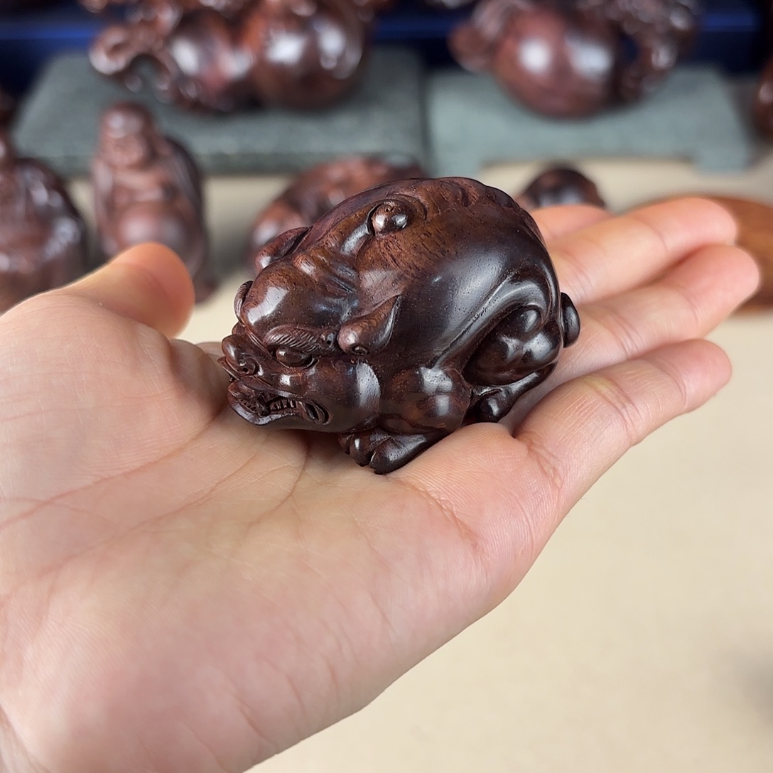 黄花梨/降香黄檀把件把件