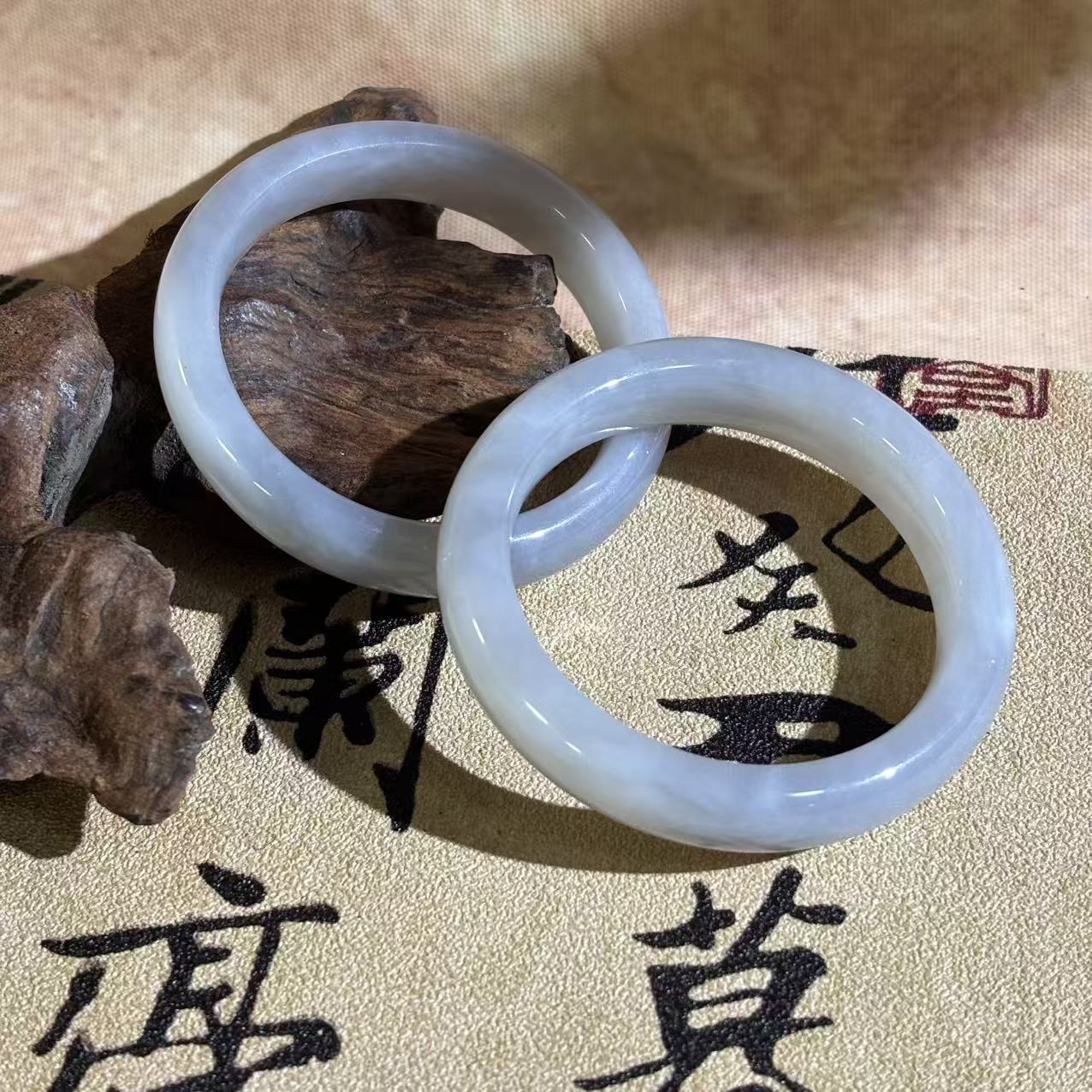 *微瑕*和田玉手镯*（多样性发一件）