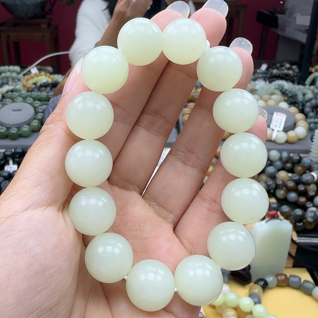 和田玉手链未镶嵌