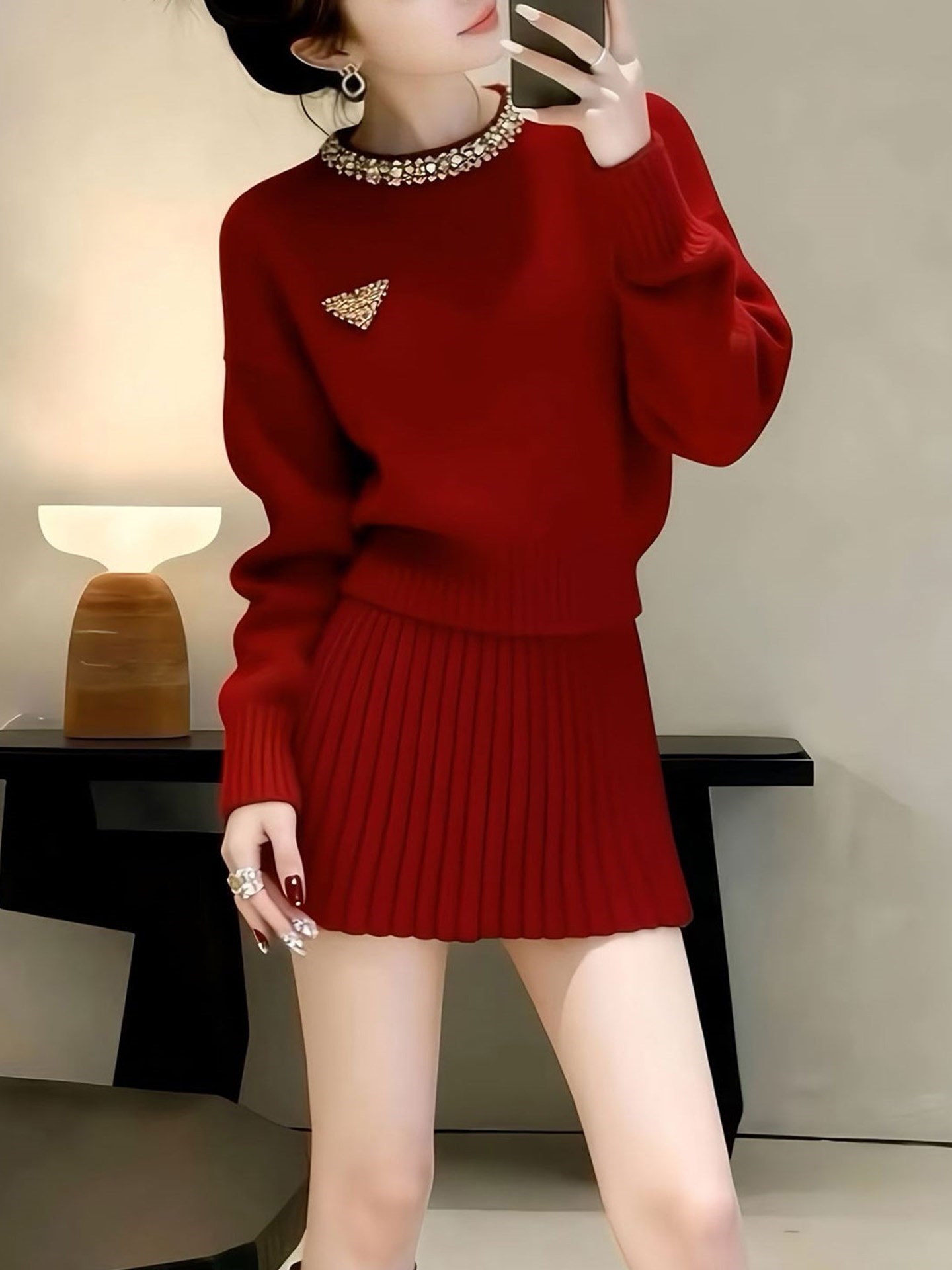 法式高级感一整套装女2025年冬季新款气质设计红色上衣时尚半身裙