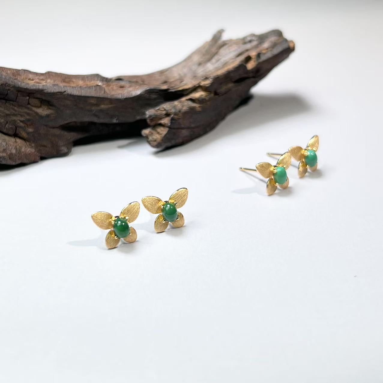 【铭记珠宝】S925银镶绿松石耳钉16-2DM225H420【多样性发一件】