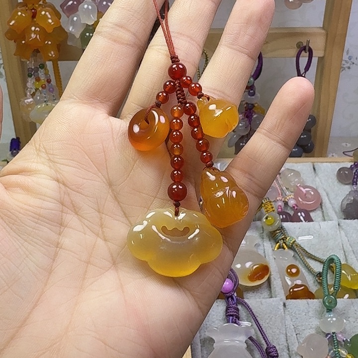 手机挂件，红色款平安锁