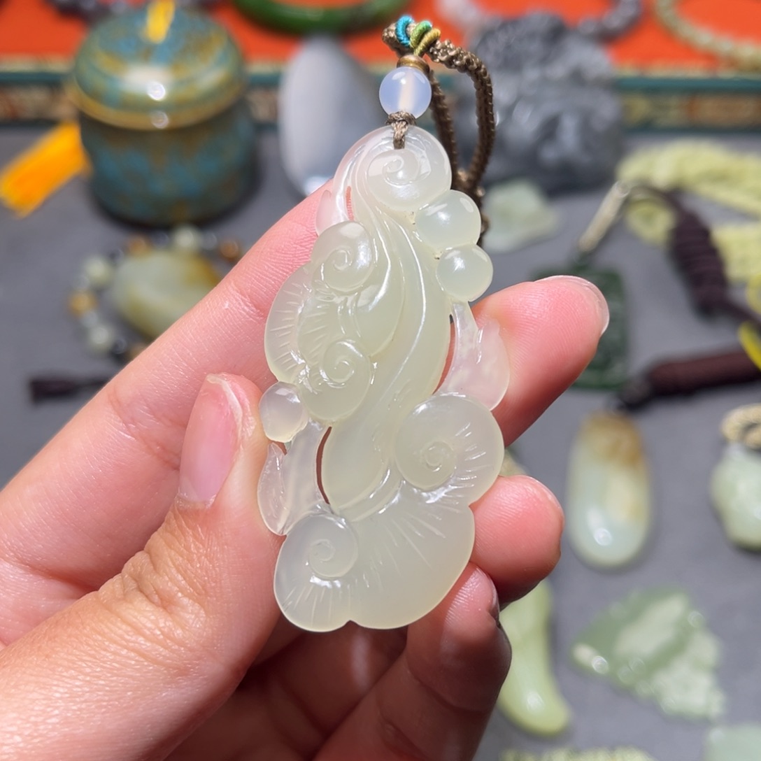 和田玉挂件未镶嵌