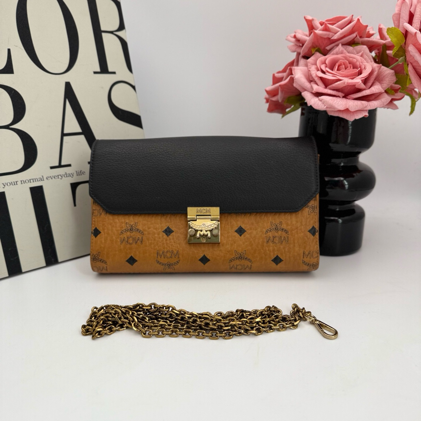 95新 MCM MCM xy 9185 干邑色拼黑色链条包中号