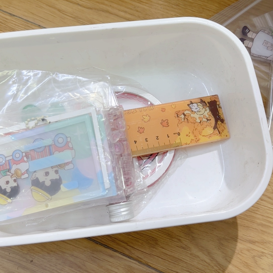 712 亚克力亚克力亚克力