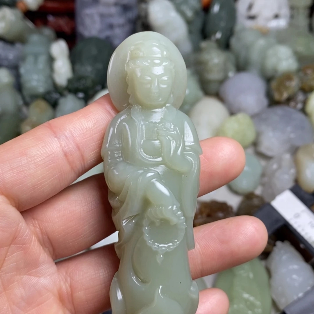 和田玉且末料且末糖观音摆件