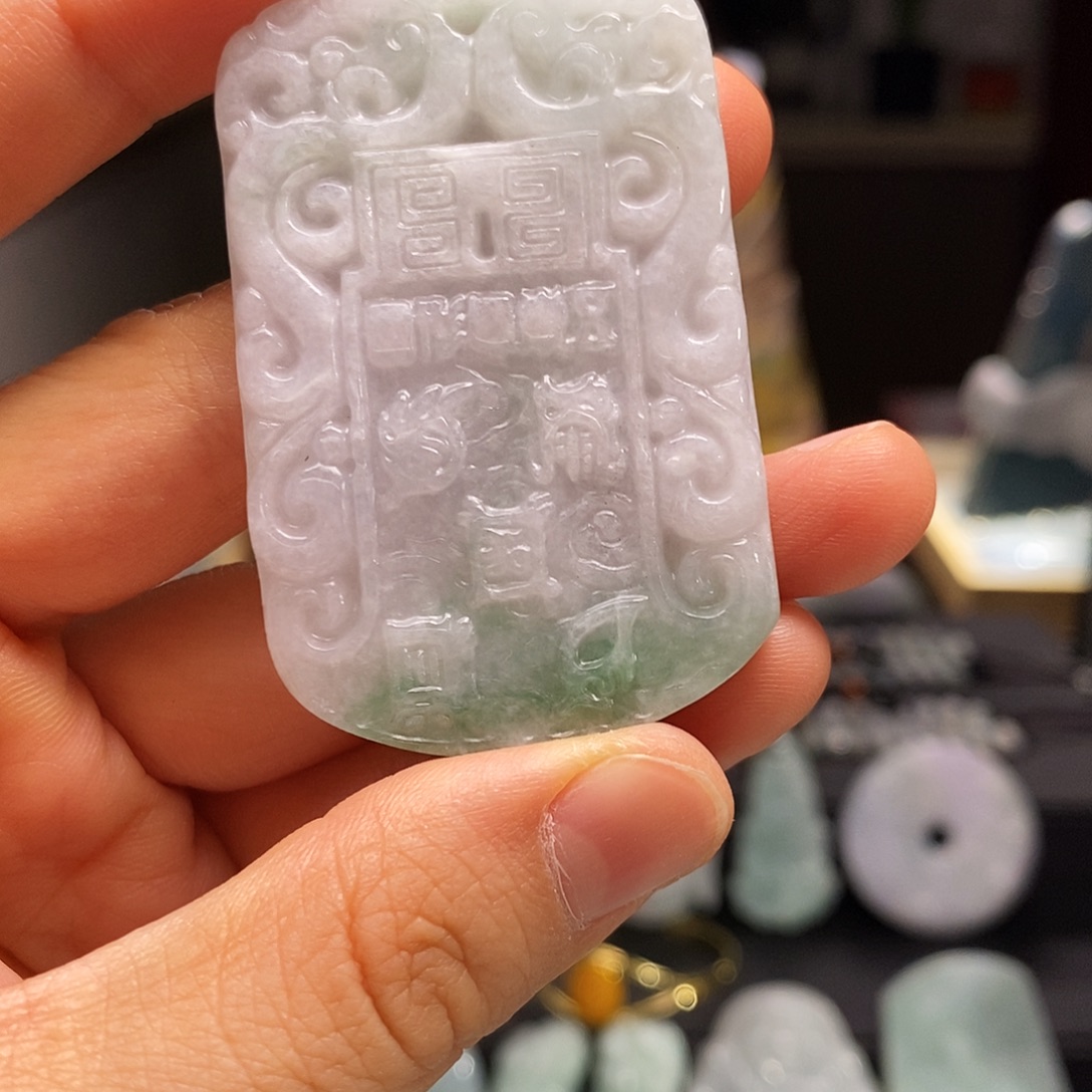 翡翠未镶嵌颈饰仿古